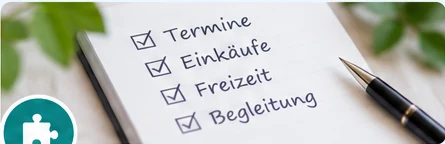 Notizblock mit Terminen, Einkäufen und Freizeit